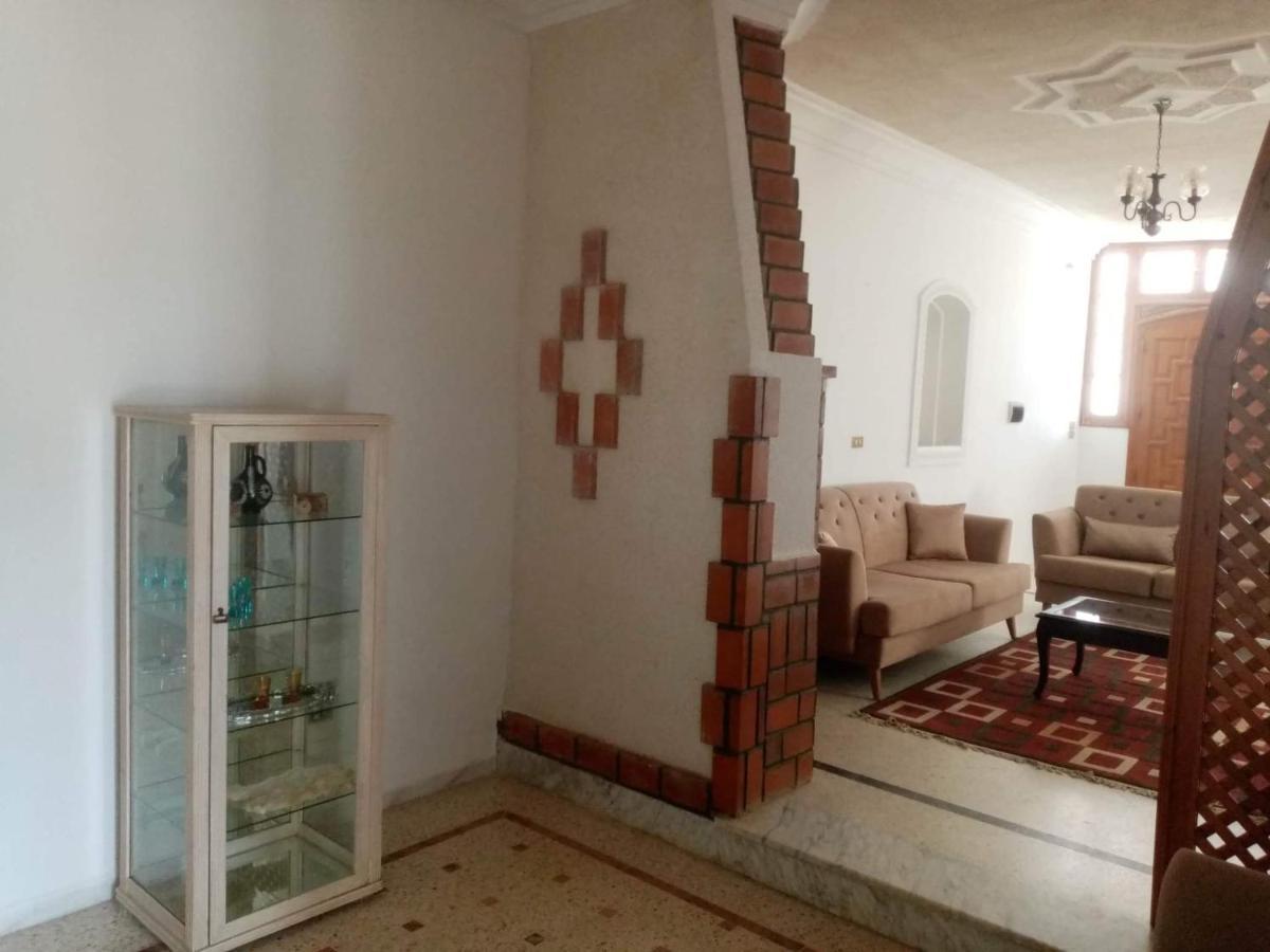 Villa Luxueuse Meublee Sfax Exterior photo